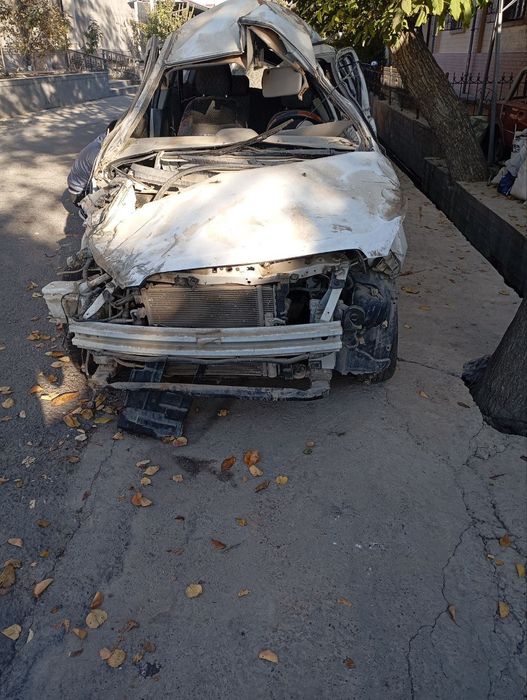 Avariniy spark sotiladi