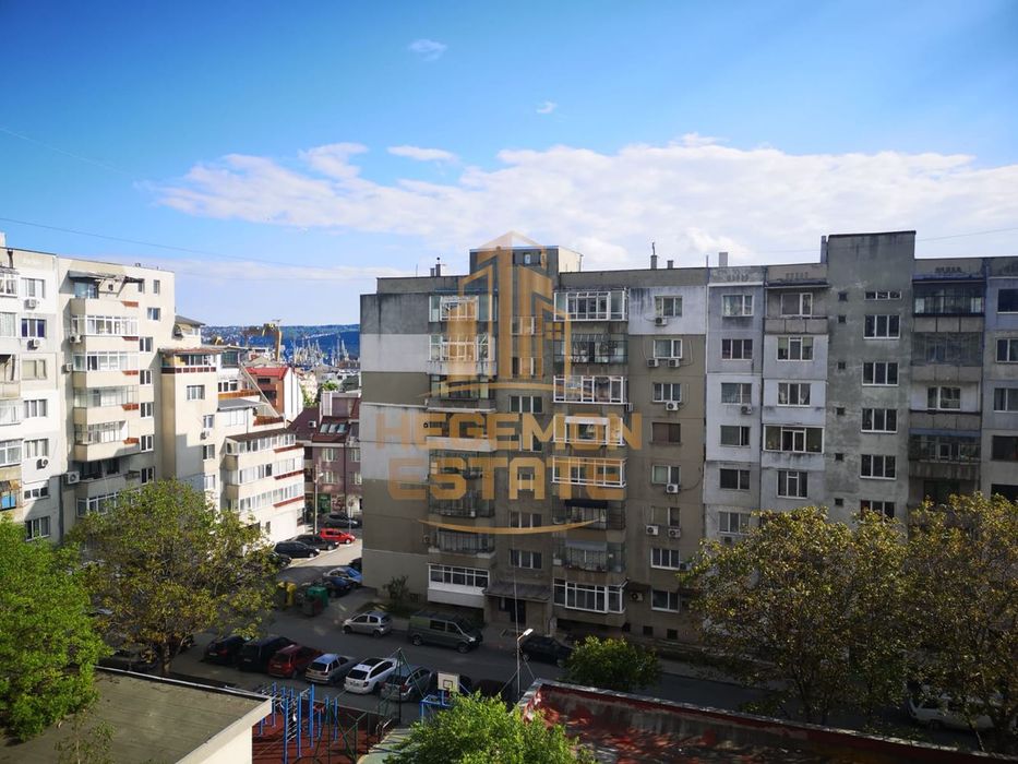 Продава се Четиристаен апартамент в Варна, Погреби - 95 кв.м за 1653 €/кв.м - Снимка #12