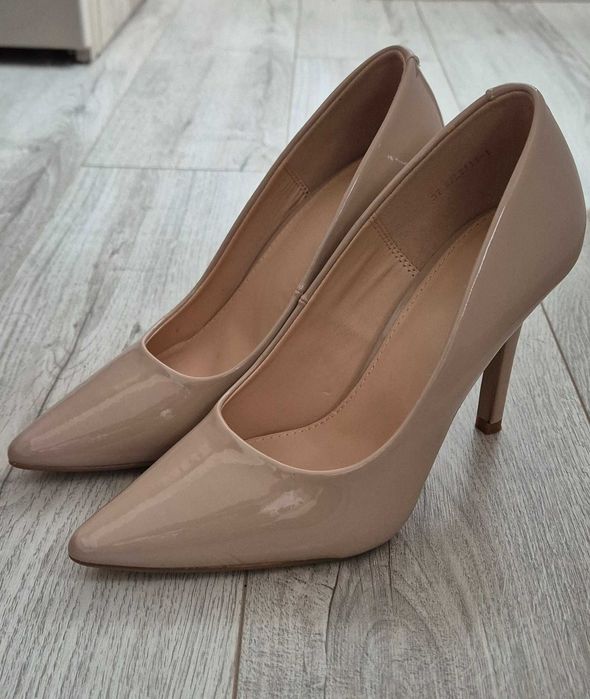 Pantofi stileto nr 37