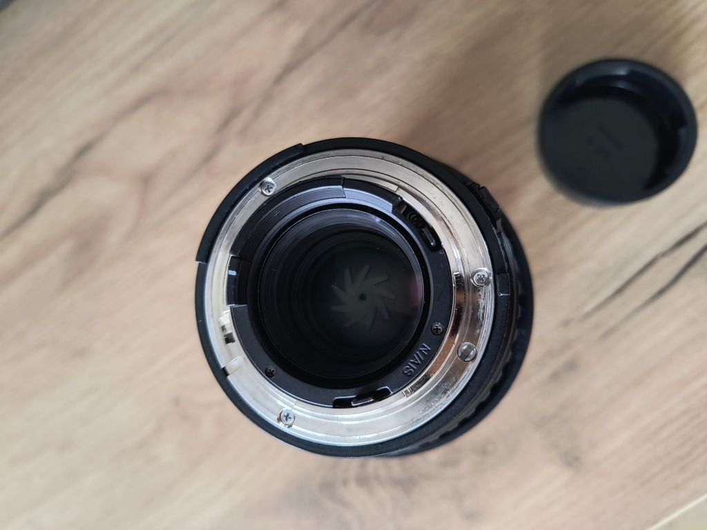 Tokina AF 100mm f/2.8 Macro AT-X PRO D за Nikon