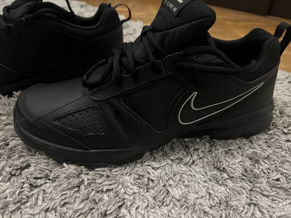 Мъжки маратонки - nike t- lite xl