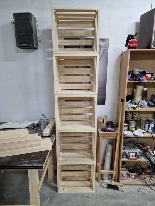 Дървени    щайги