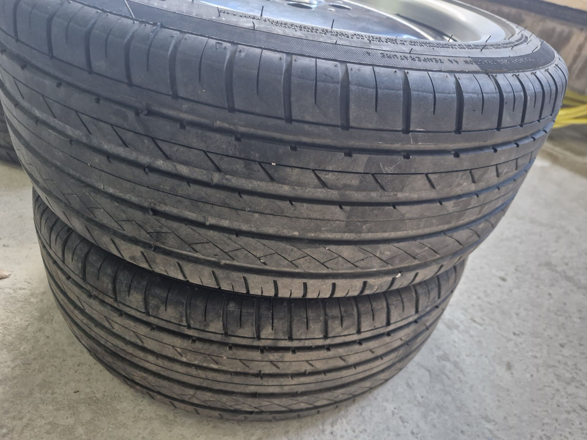 Гуми HILFY 225/45 R18 ДОТ 21