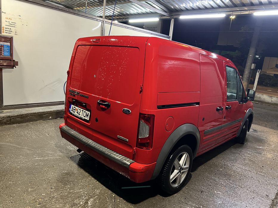 Ford connect 1.8 tdci 90 cp AC