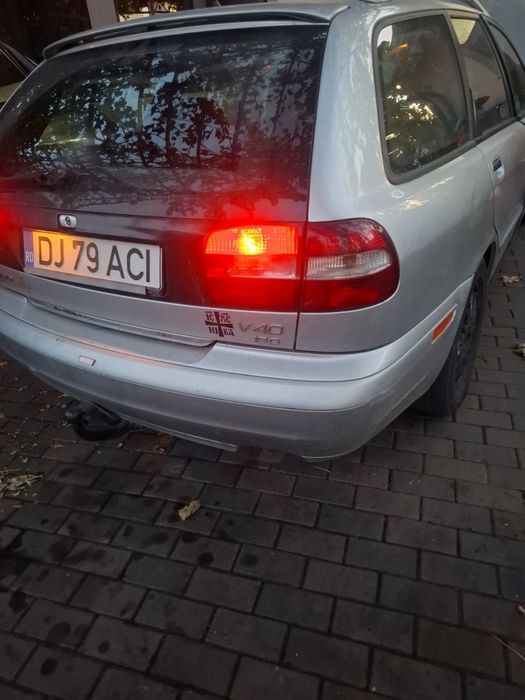 Vând volvo v40 2002 ambreaj + placa de presiune noua