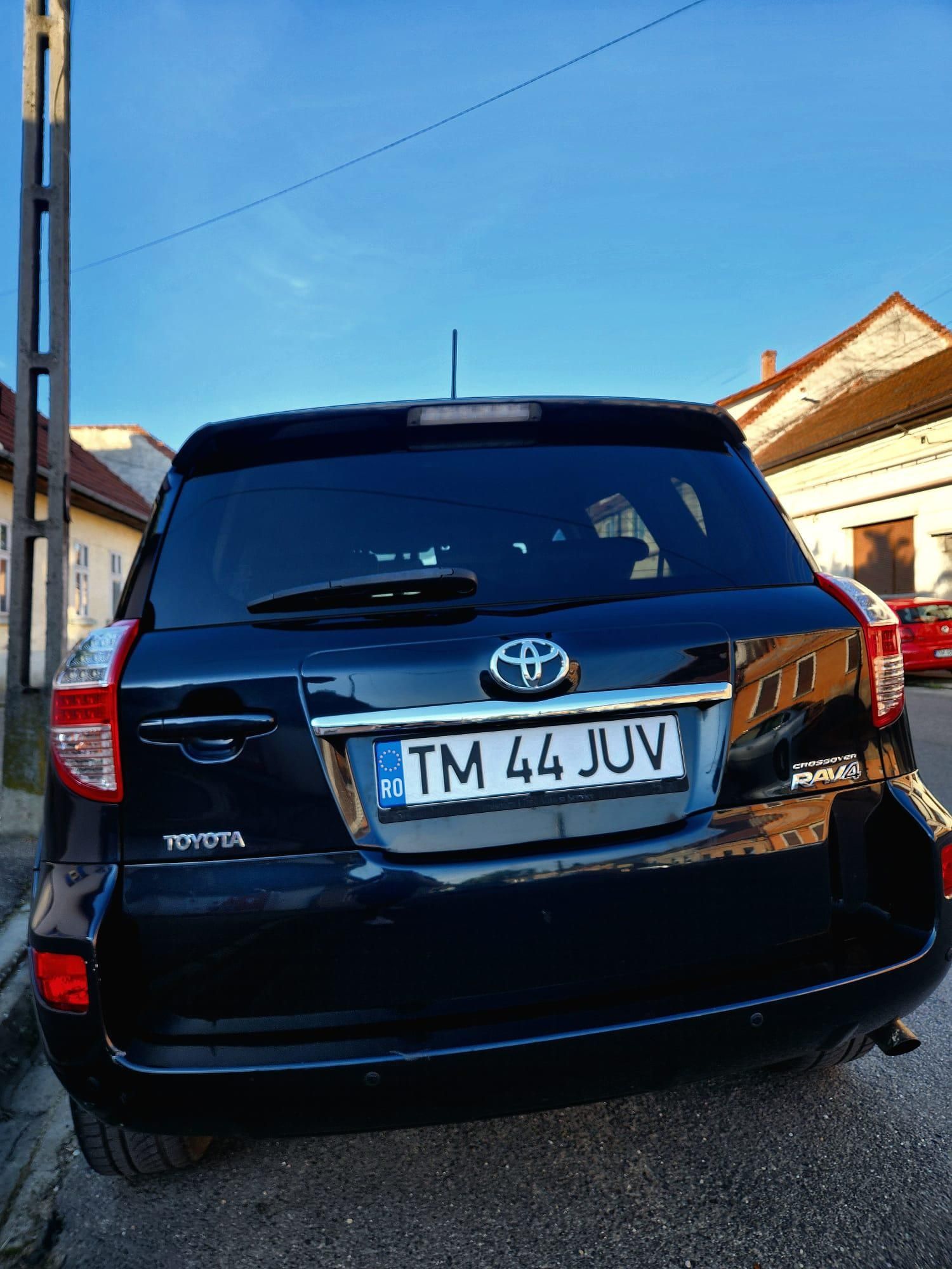 Toyota rav 4-2011-2.2 D-4D-4x4 -2011)