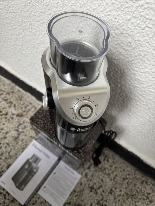 Електрическа Кафемелачка Russell Hobbs Classics 23120-56, Регулируема!