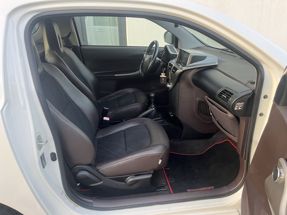 Vand Toyota IQ GR Sport