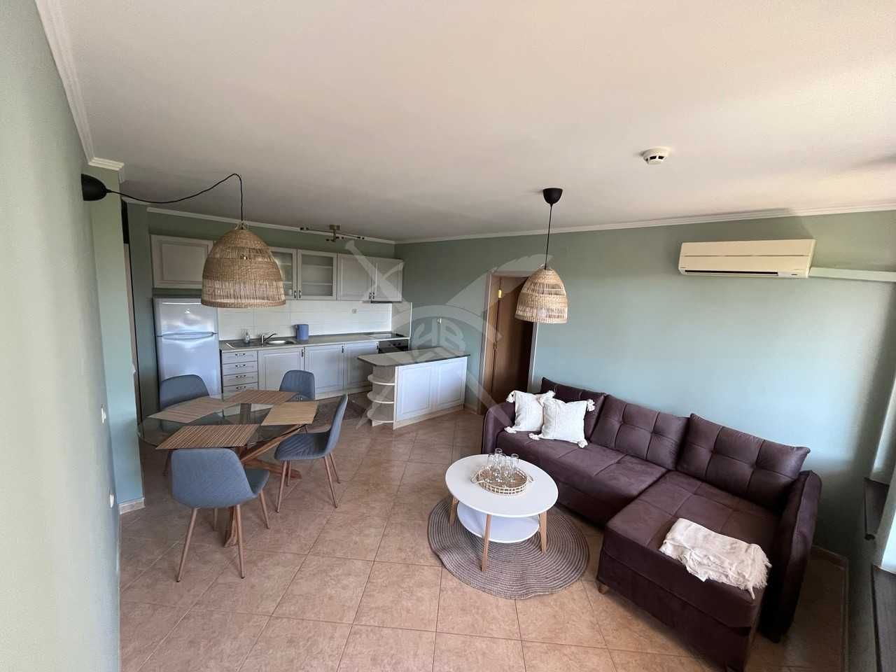 Продава се Тристаен апартамент в Свети Влас - 79 кв.м за 1583 €/кв.м - Снимка #1