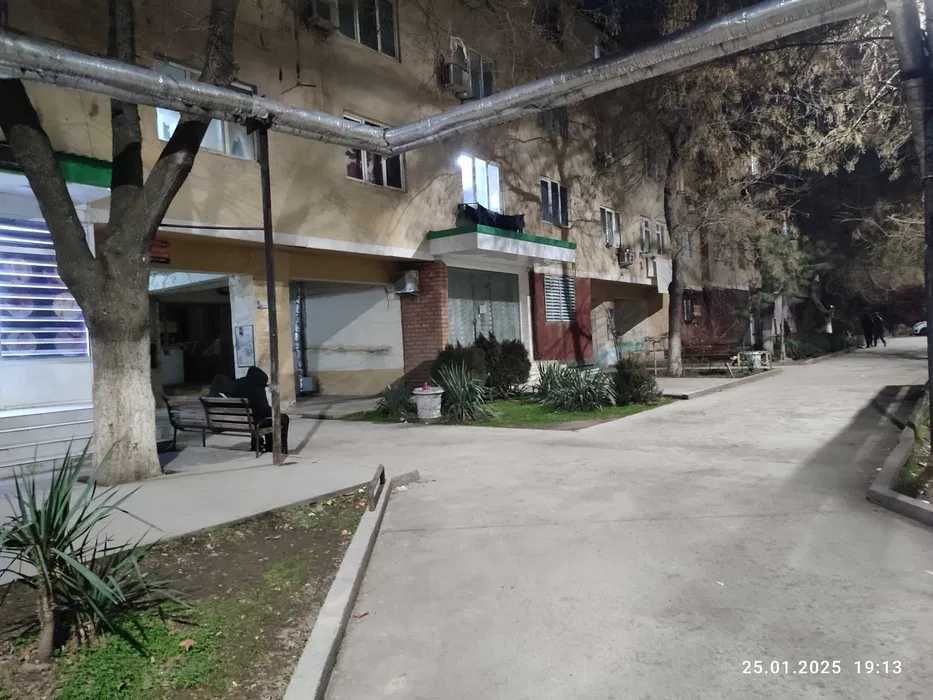 квартира 1/1/4 кирпич, Юнусабадский р-он (Универсам)