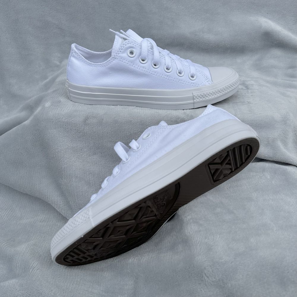 Pantofi Sport Converse Moni Chrome 100% originali