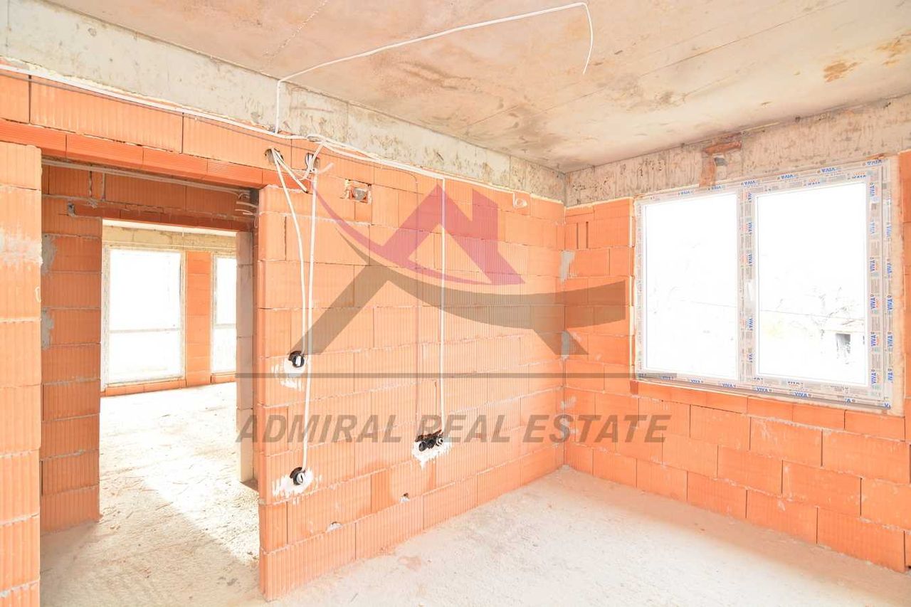 Продава се Двустаен апартамент в Варна, Изгрев - 53 кв.м за 1491 €/кв.м - Снимка #1