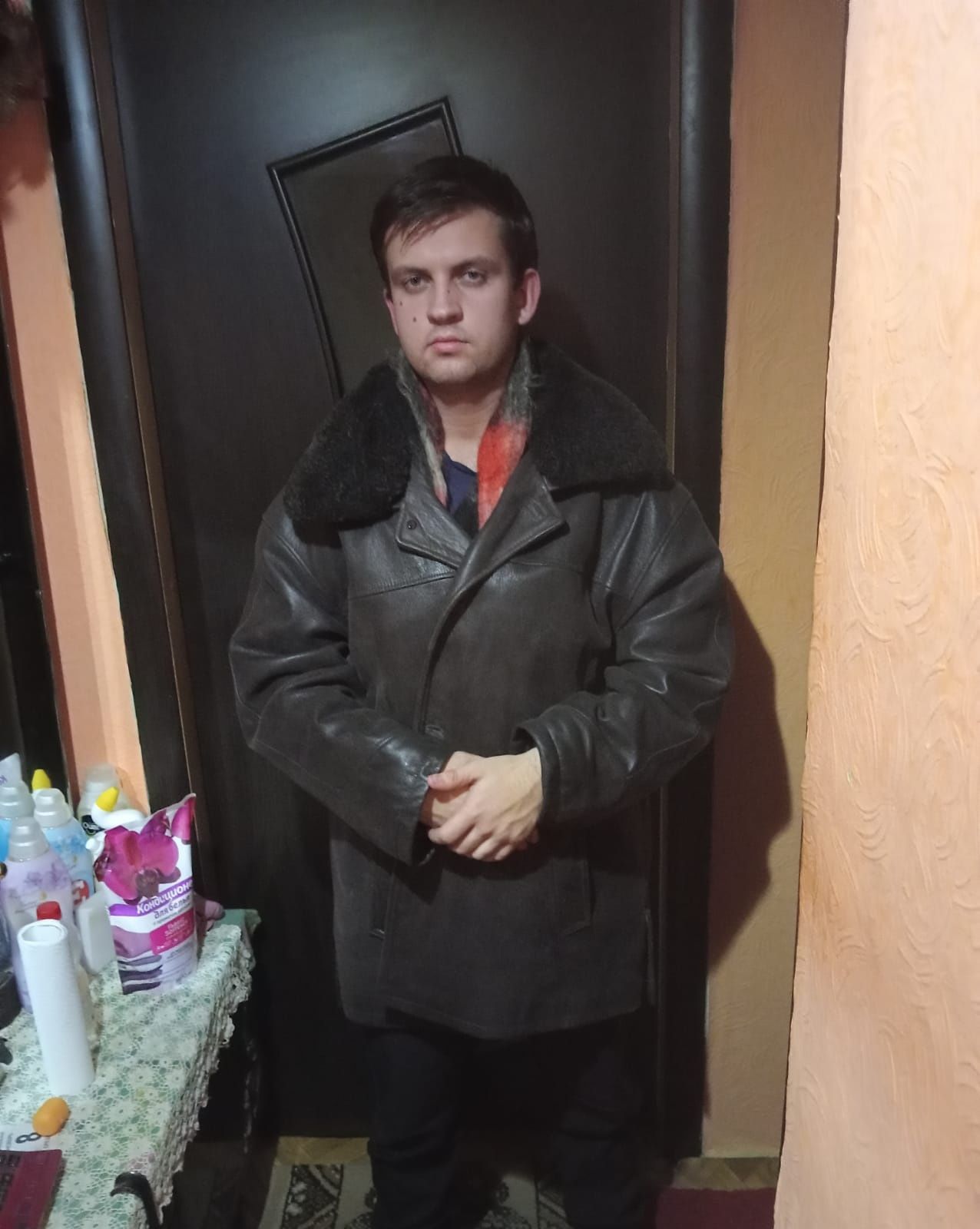 Продам натуральную зимнюю дубленку