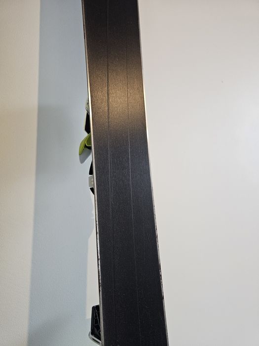 Дамски ски Rossignol - практически нови - 149 см