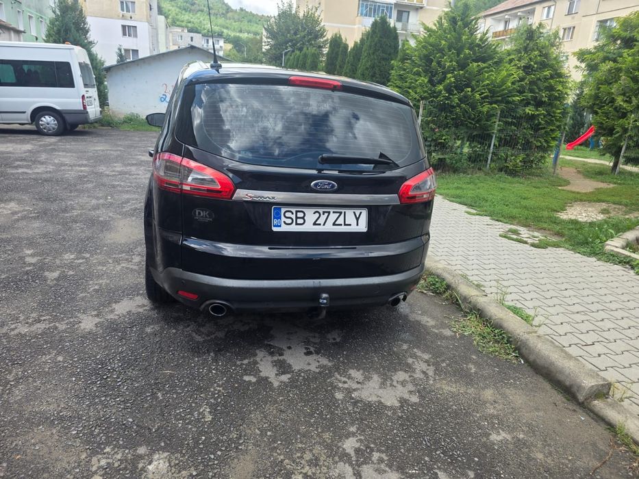 Vând Ford S-Max 2012