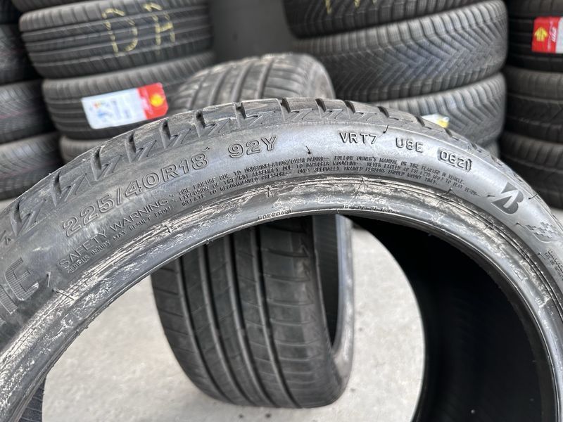 225/40/18 BRIDGESTONE RunFlat 2бр