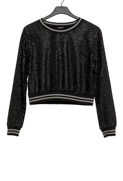 Черна блестяща блуза