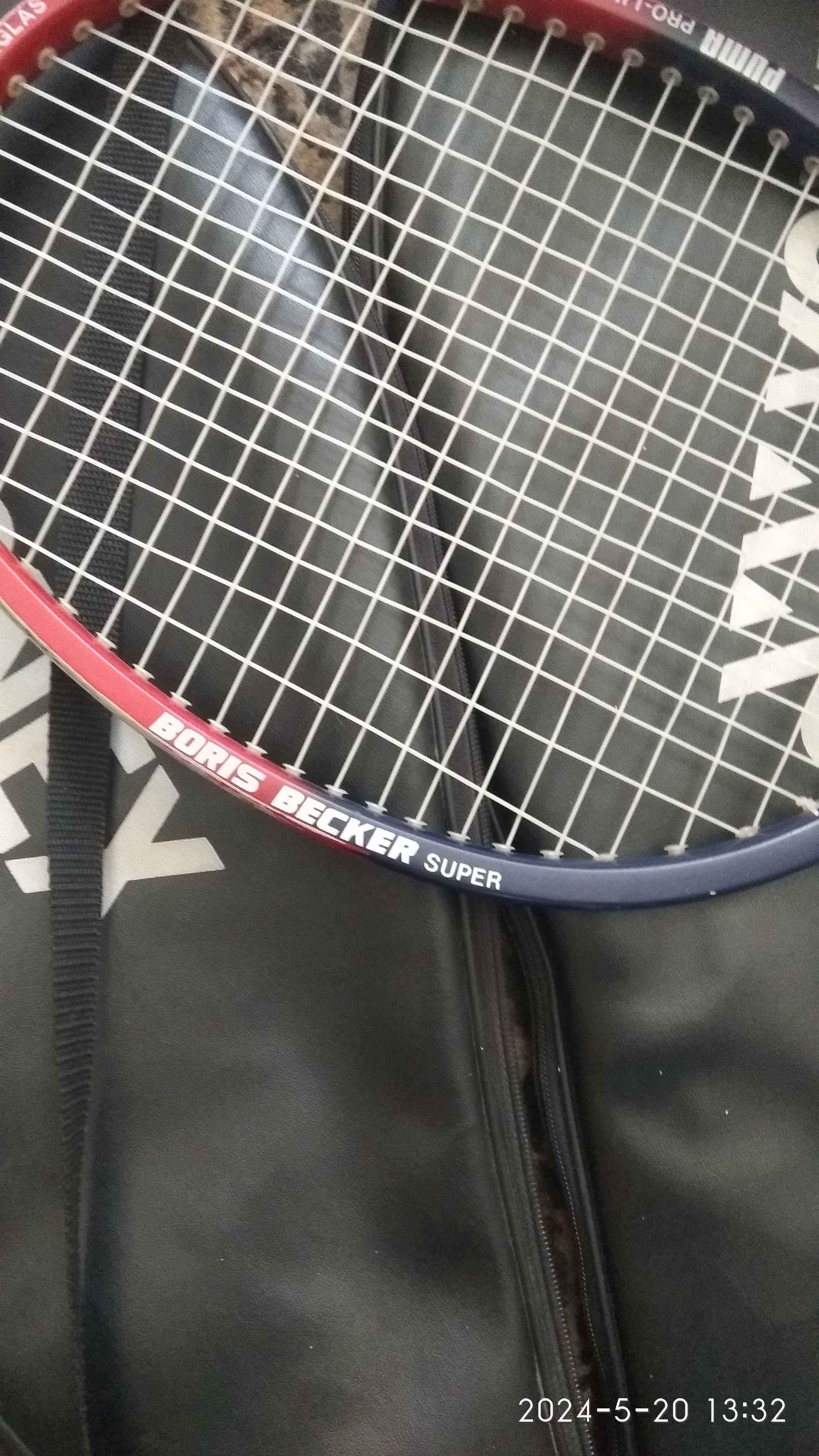 Vand doua rachete de tenis stare foarte buna