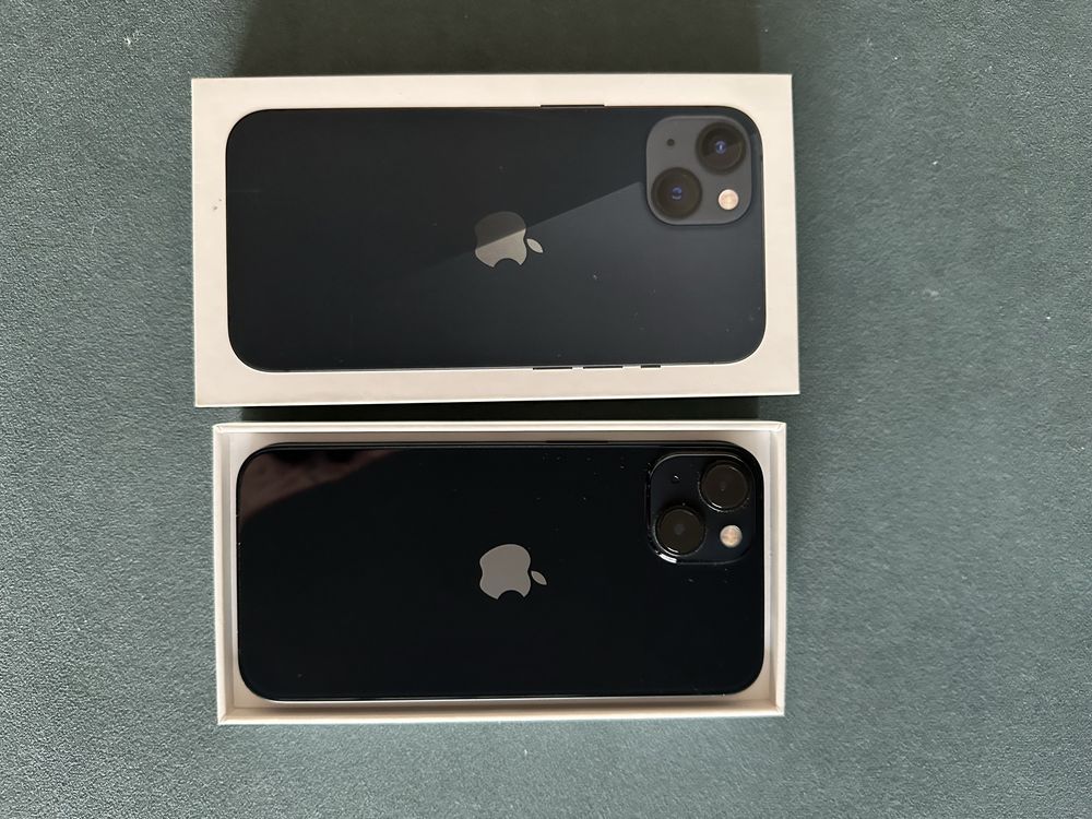 Продам Iphone 13 в идеальном состоянии