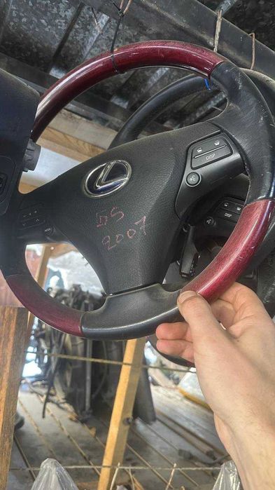 Руль на Toyota Lexus