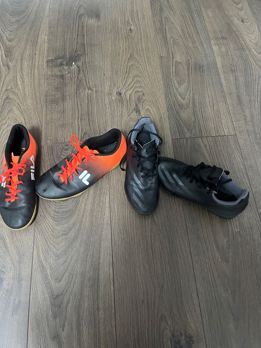 Adidasi pentru fotbal