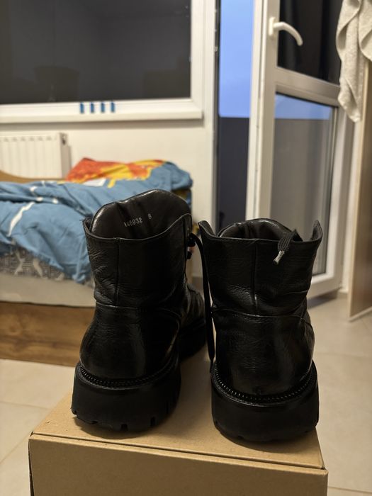 Обувки Cesare Paciotti