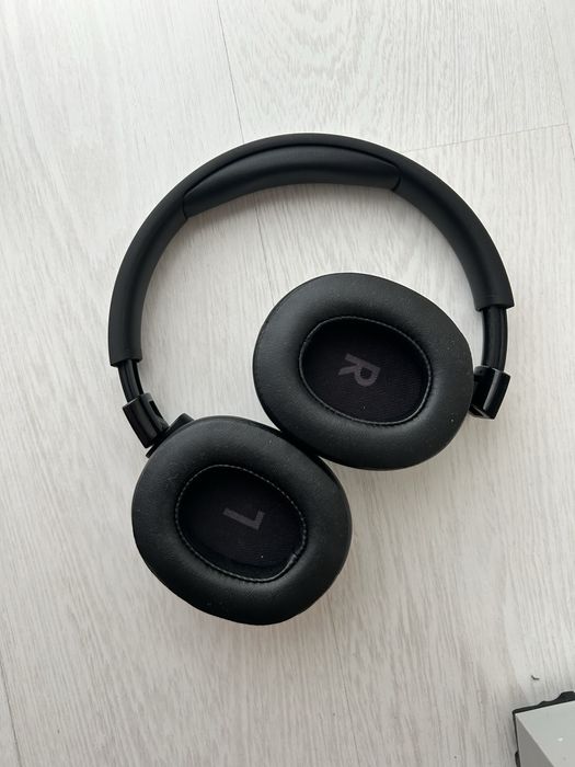 Casti JBL bluethooth