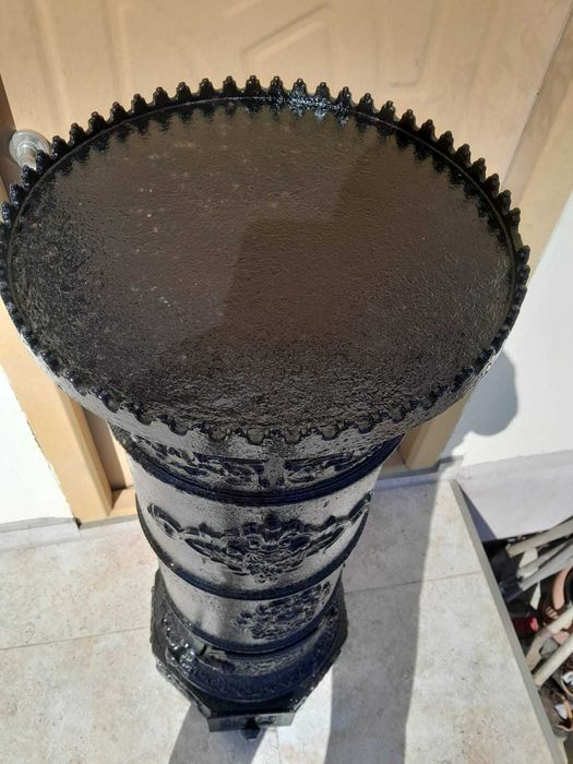 Soba veche din fonta pt decor utilizare vintage doar predare personala