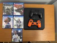 Vând PlayStation 4 Slim