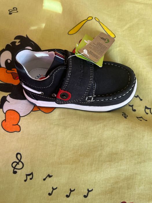 Велурени детски обувки Lasocki