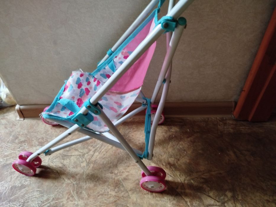 Продам коляску для кукол