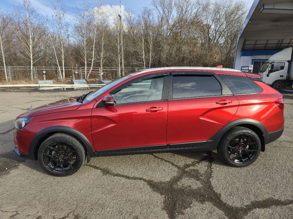 Продам Лада Веста