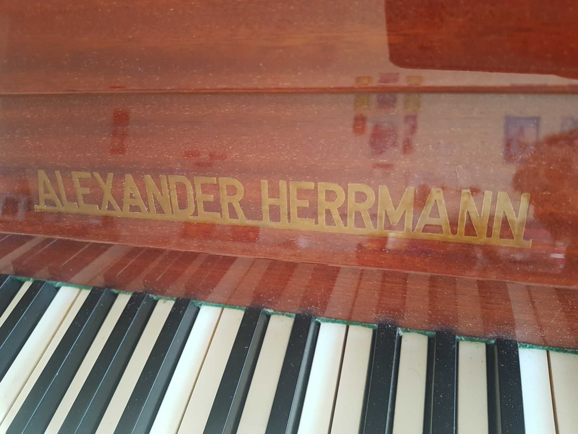 Немско Пиано Alexander Herrmann
