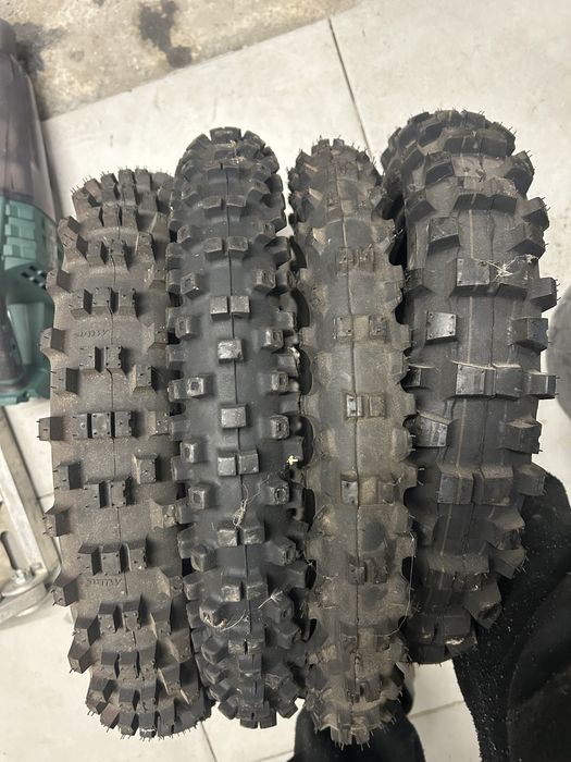 Гуми за мини крос, кросов мотор - 12 и 14 цола