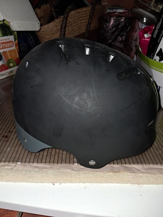 Vand cască bicicleta/trotineta