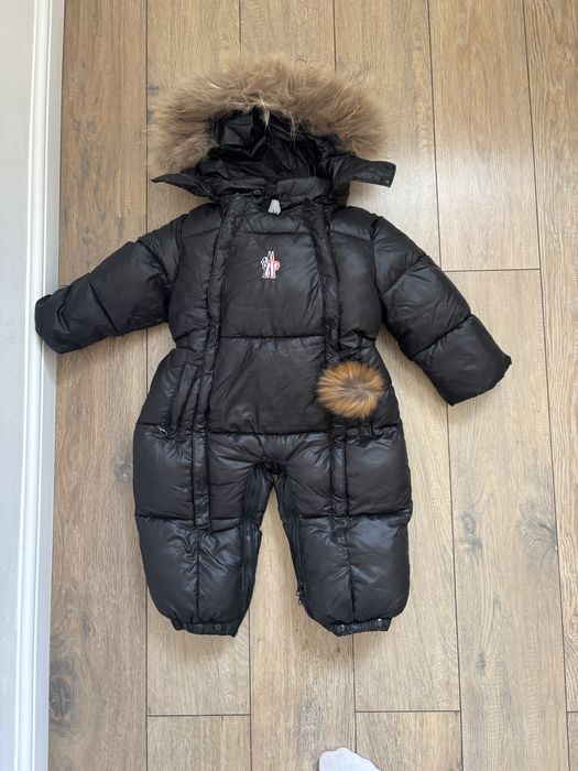 Продам зимние комбинезоны