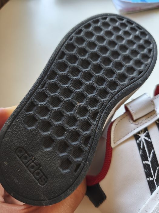 Adidas Marvel interior 15 cm