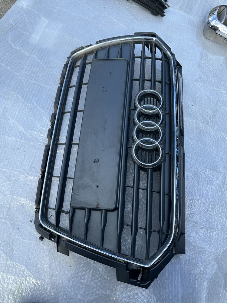 Grilă radiator audi a1.facelift.cod:bta5874001.