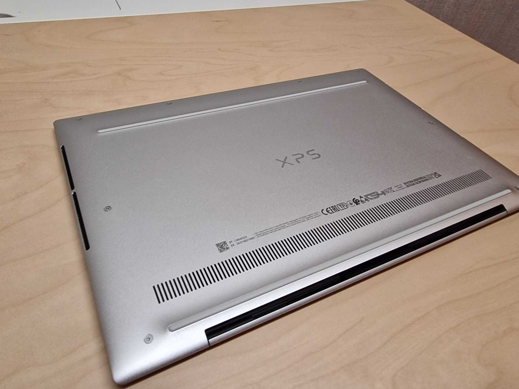 Dell XPS 13 9310, i7-1185G7, 16GB RAM, 1TB SSD Bundle (+ Dock and KB)