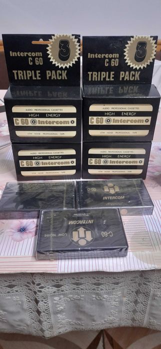 Casete audio noi INTERCOM sigilate