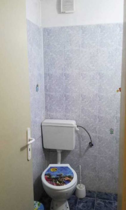 Дава се под наем Двустаен апартамент в Бургас, Изгрев - 40 кв.м за 68.85 € - Снимка #2