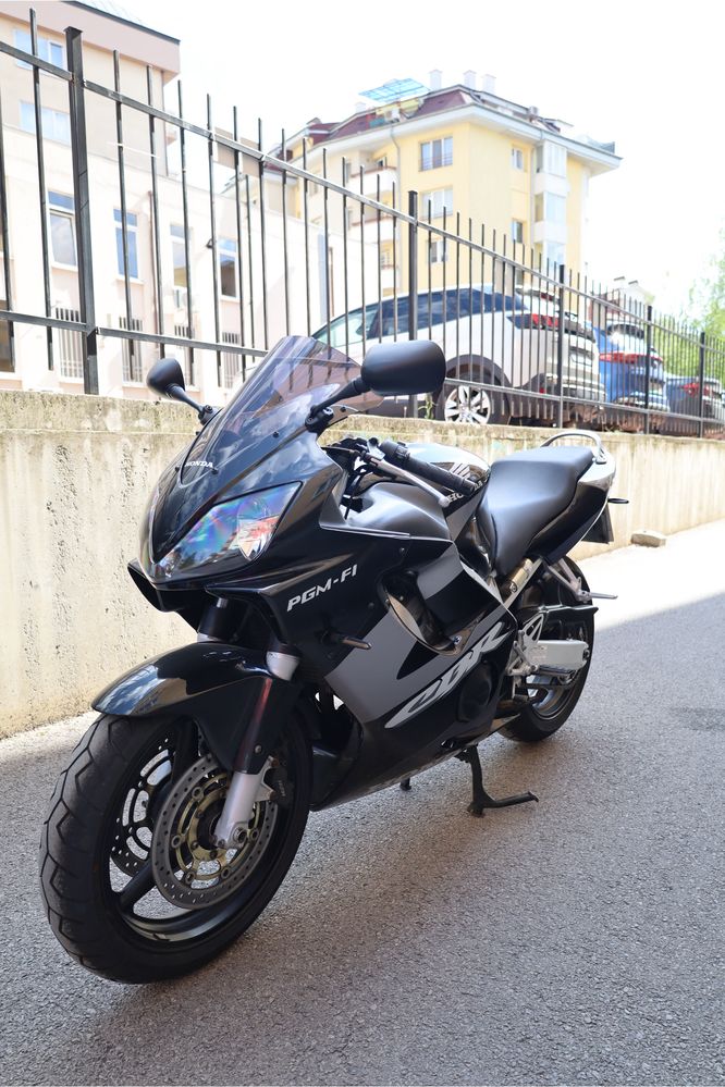 Honda CBR600 F4i