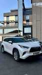 Toyota Highlander Hybrid 2020