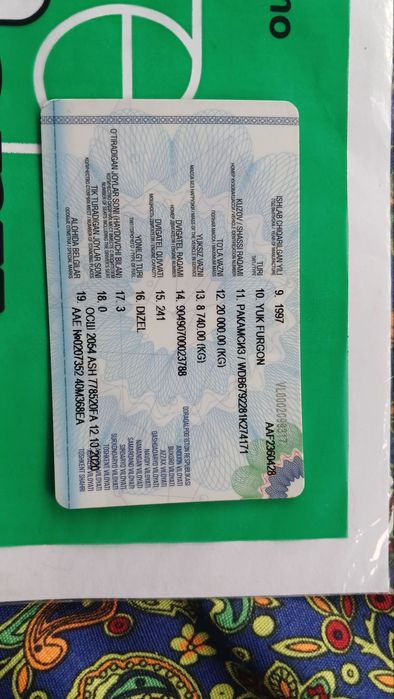 Сотилади Мерседес 1524