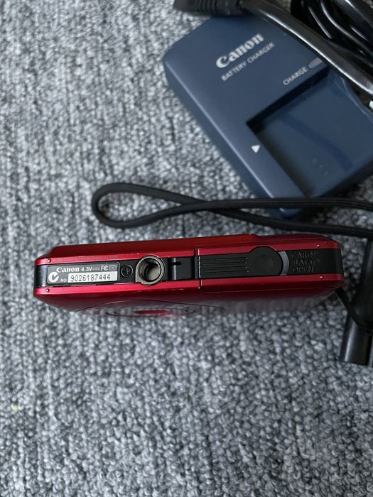 Camera Foto Digitala CANON PowerShot SD780 IS Digital Elph Red 12.1MP