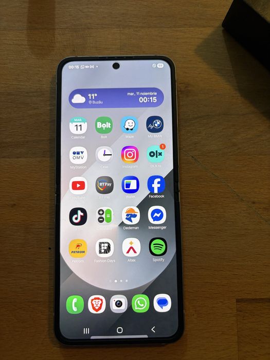 Samsung z flip 6 ca nou