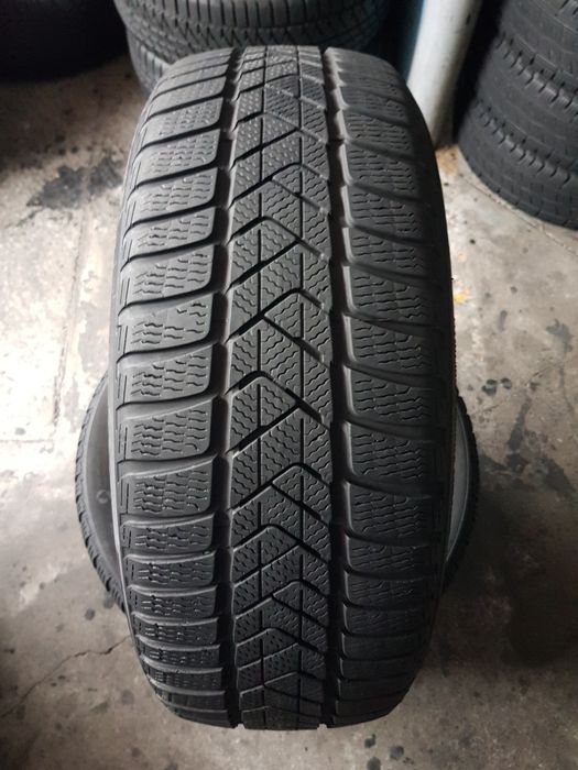 Pirelli 215/50 R18 92V M+S iarnă