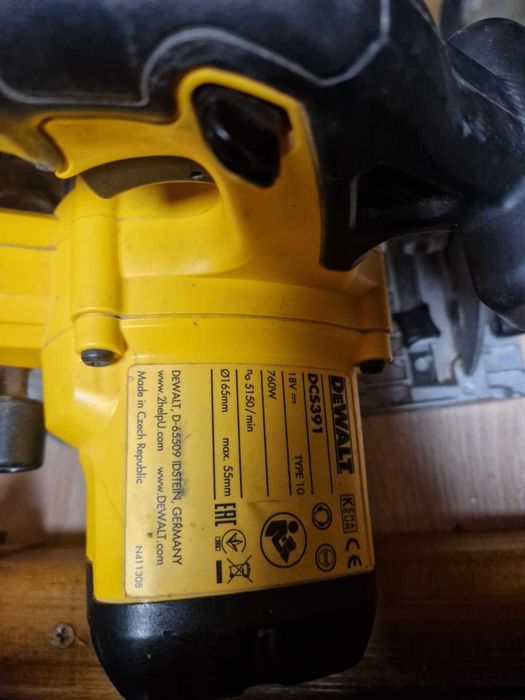Dewalt 18v DCS391 Циркуляр