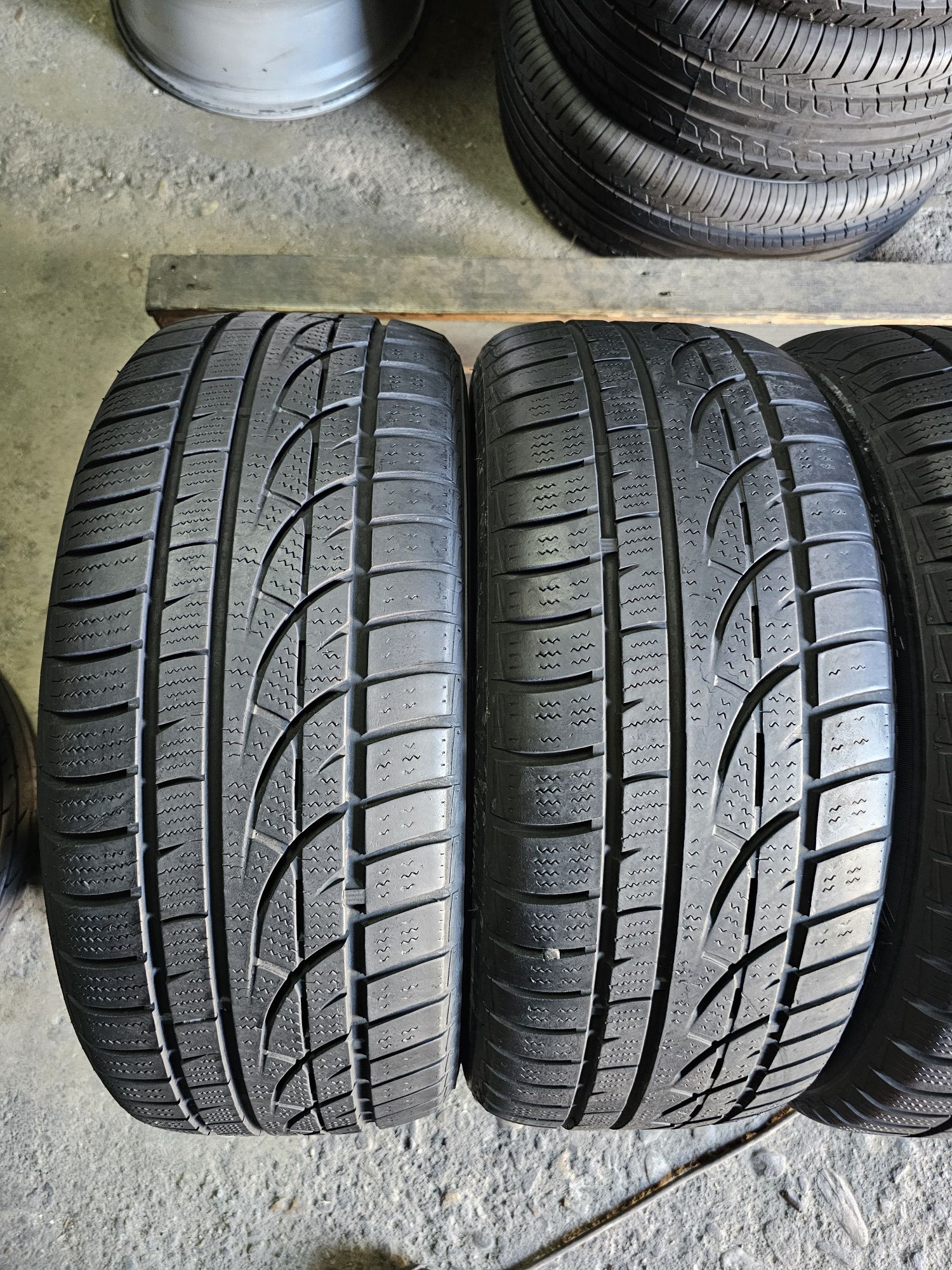 4 anvelope iarna 205 50 15 Hankook 2021