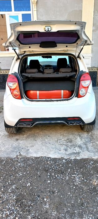 Шевролет спарк сотилади